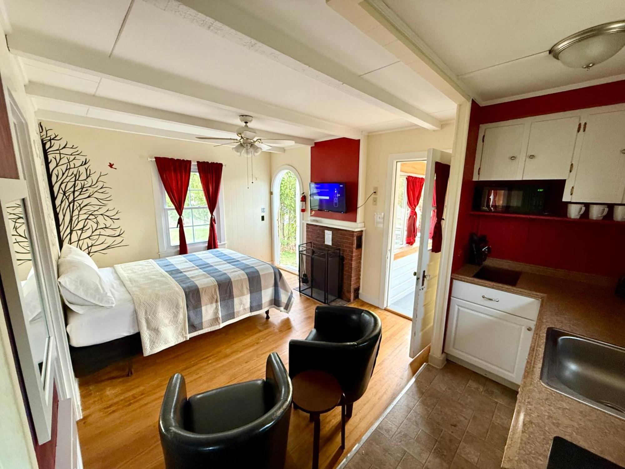 Eden Village Motel And Cottages Bar Harbor Exterior photo